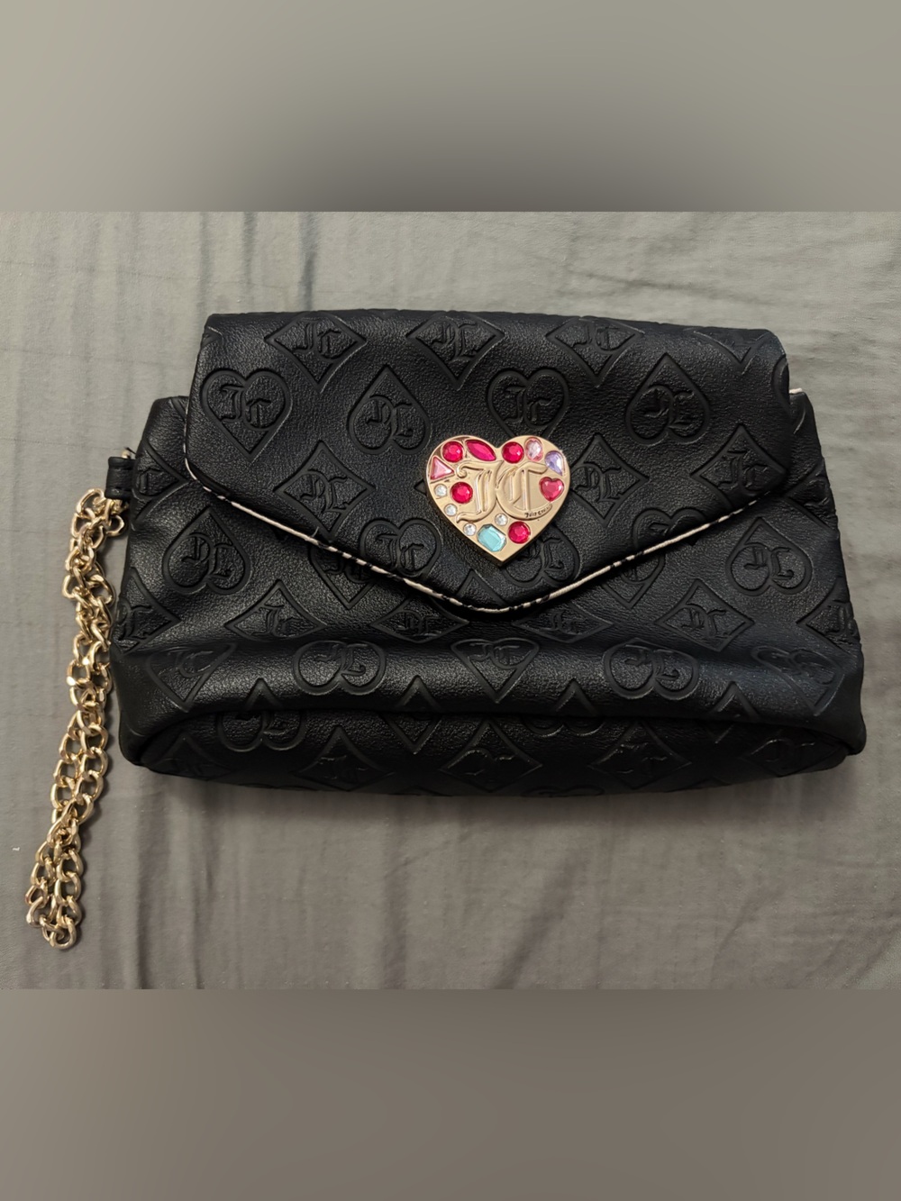 Juicy Couture  Heart-Embellished wristlet